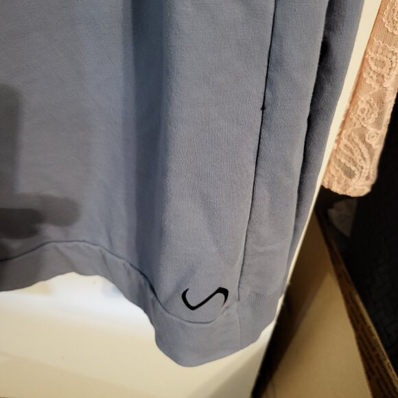 NWOT WOMANS TLF ATHLETIC PULLOVER SZ L - Picture 4 of 6